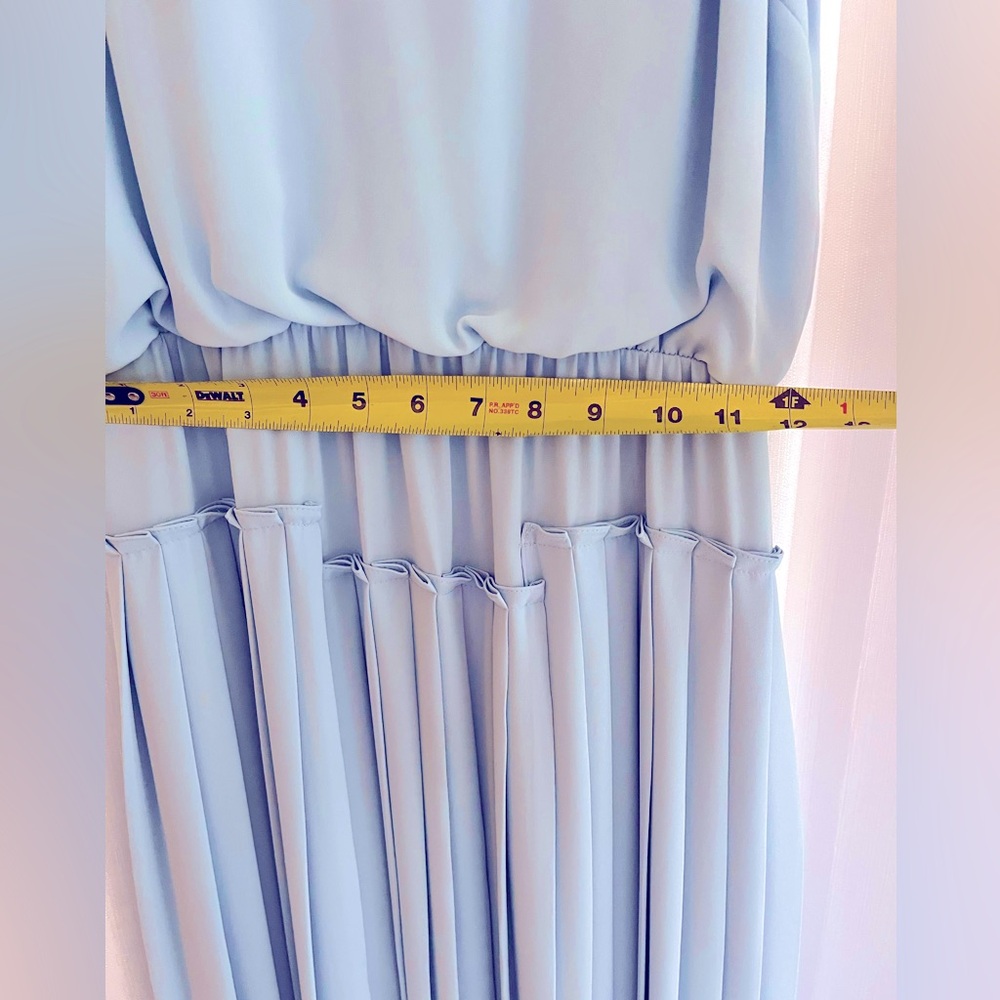 Bcbg Runway Collection. Size 4 Worn Once And Dry … - image 7